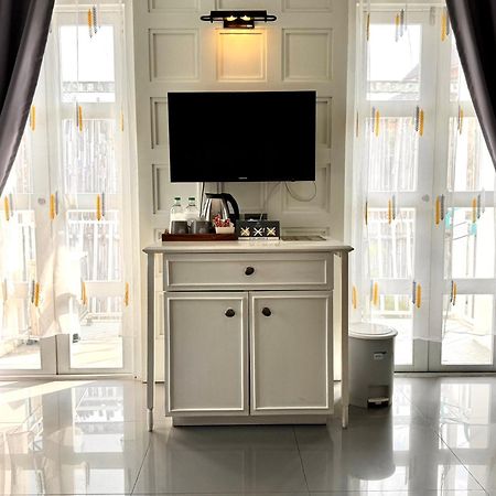 Wua Lai Boutique Hotel צ'יאנג מאי מראה חיצוני תמונה