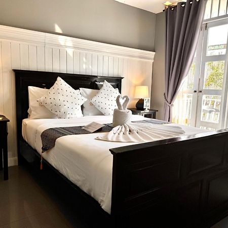 Wua Lai Boutique Hotel צ'יאנג מאי מראה חיצוני תמונה