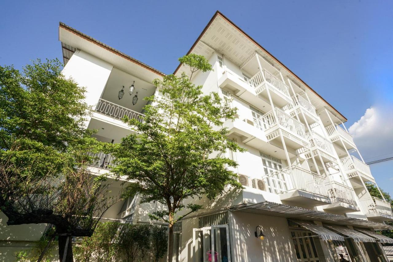Wua Lai Boutique Hotel צ'יאנג מאי מראה חיצוני תמונה