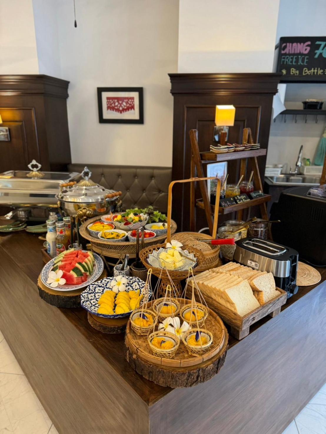 Wua Lai Boutique Hotel צ'יאנג מאי מראה חיצוני תמונה